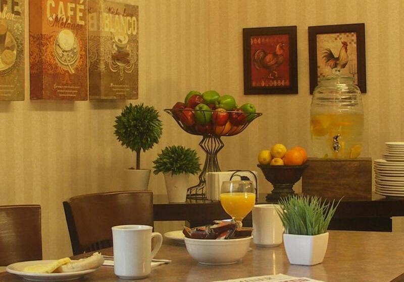 בית מלון כפרי Quality Inn