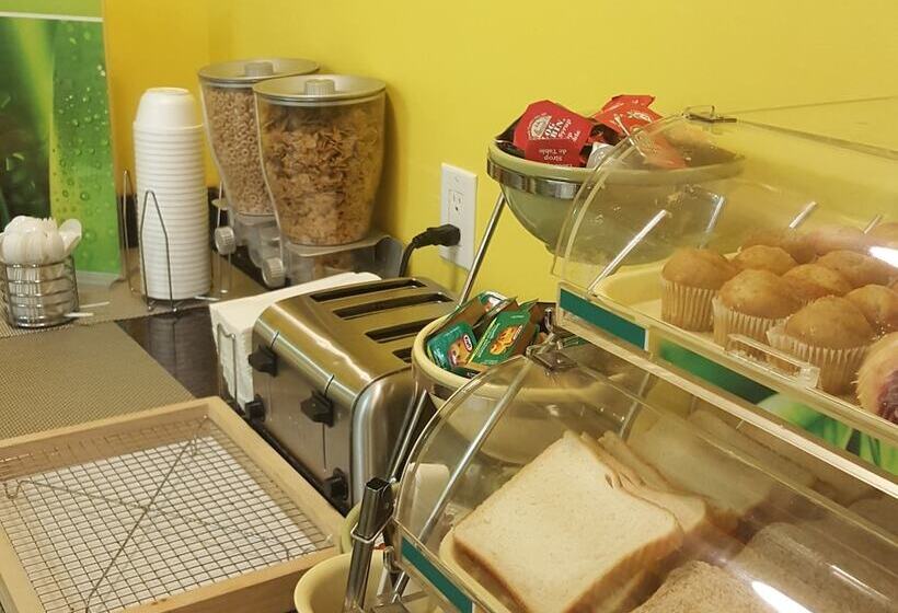 هتل Quality Inn & Suites