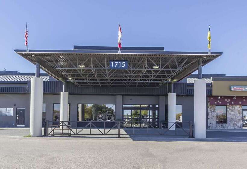 هتل Quality Inn & Suites