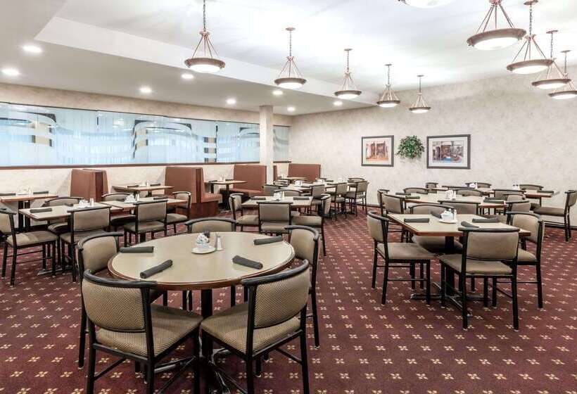 هتل Ramada By Wyndham London