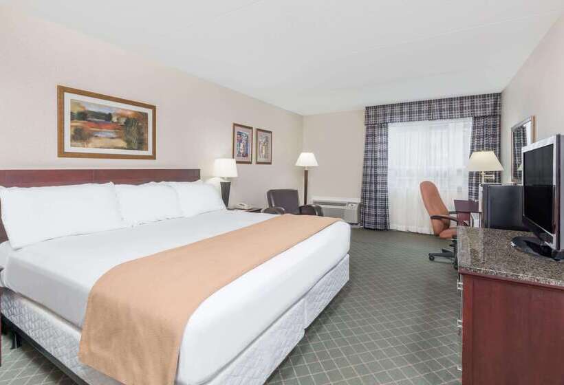 هتل Ramada By Wyndham London