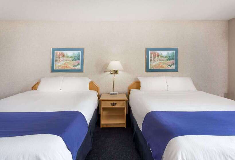 هتل Ramada By Wyndham