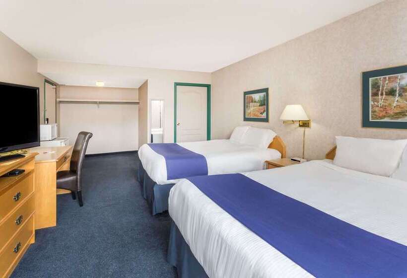 هتل Ramada By Wyndham