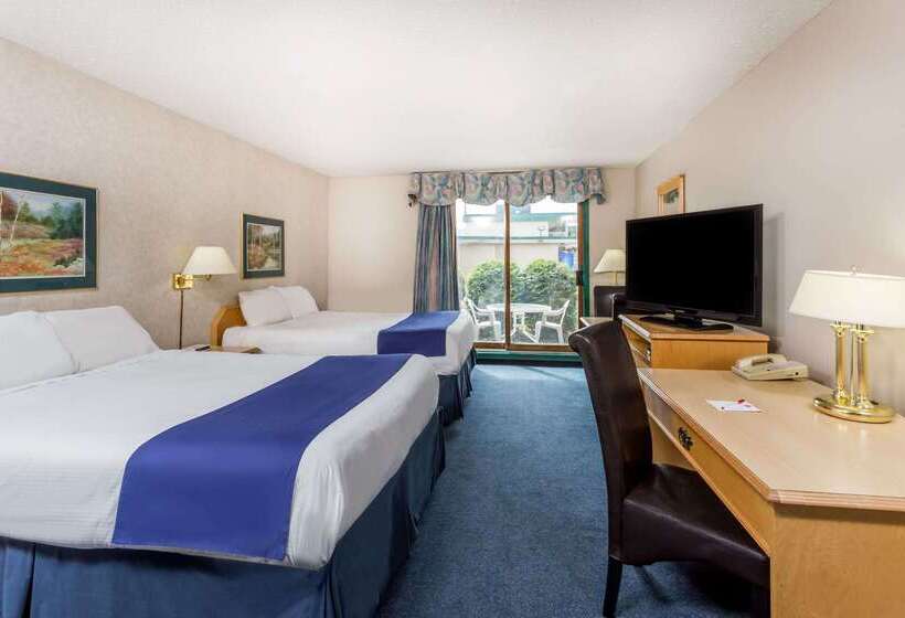 هتل Ramada By Wyndham