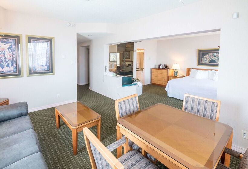 Hotel Ramada By Wyndham Thunder Bay Airlane