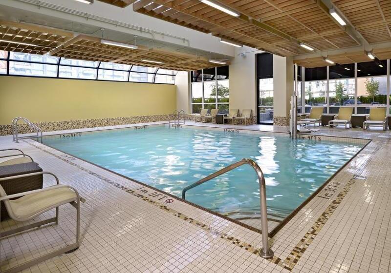 هتل Residence Inn By Marriott Vancouver Downtown