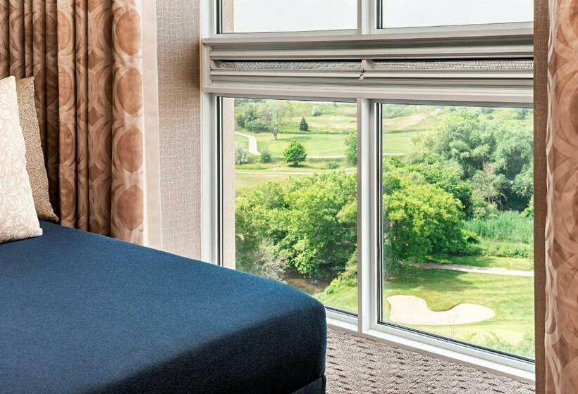 Sheraton Toronto Airport Hotel & Conference Centre
