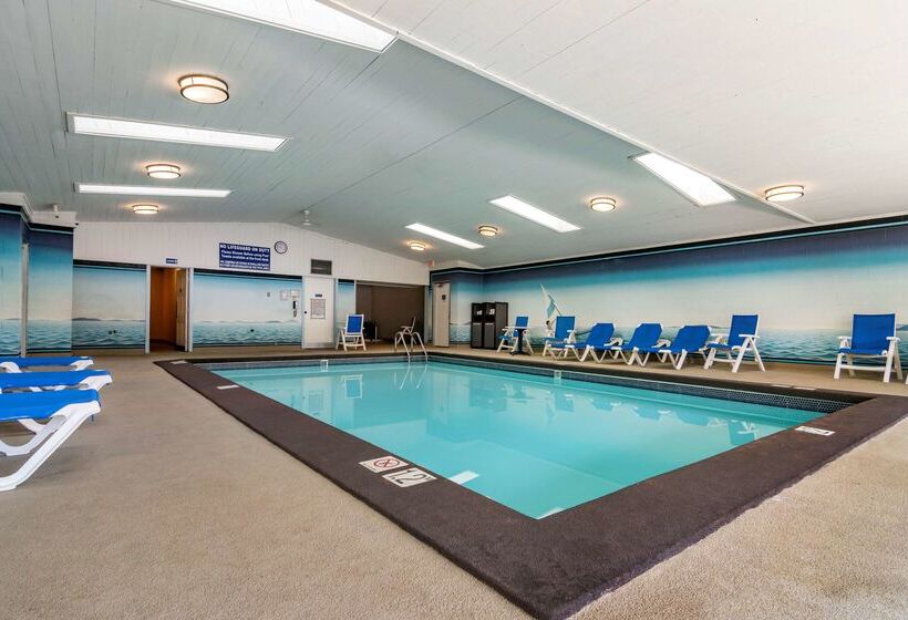 Surestay Plus Hotel By Best Western Salmon Arm