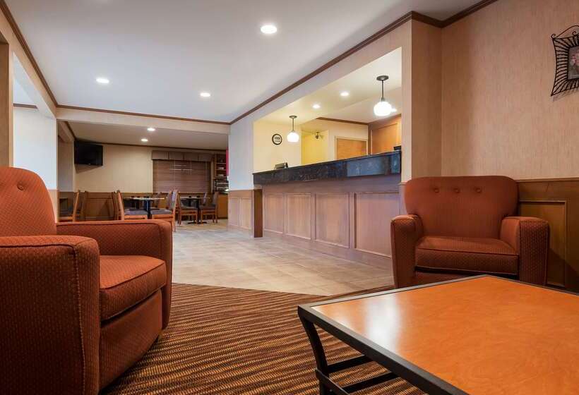 Hotel Surestay Plus  By Best Western Salmon Arm