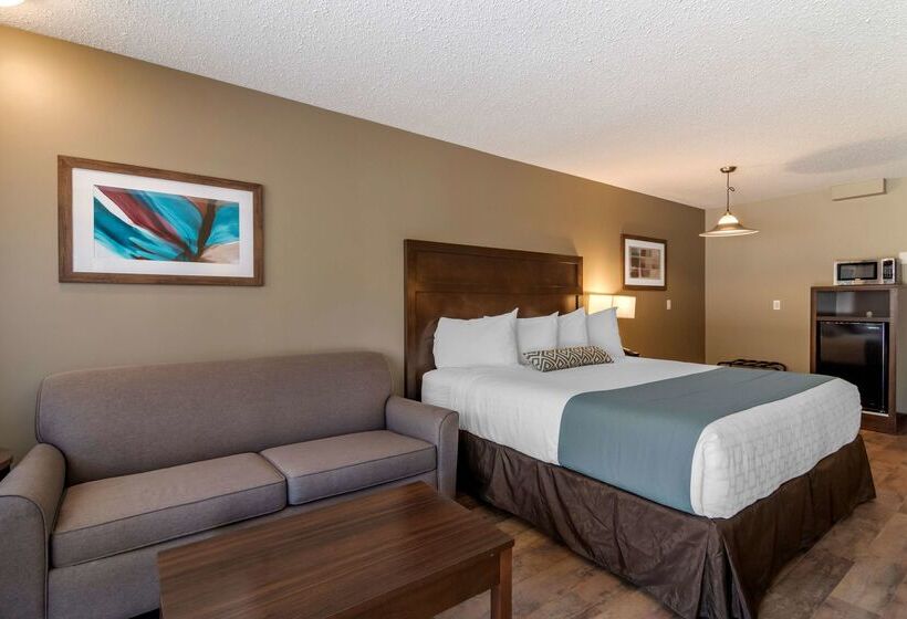 Hotel Surestay Plus  By Best Western Salmon Arm