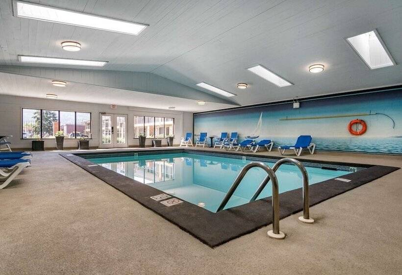 Surestay Plus Hotel By Best Western Salmon Arm