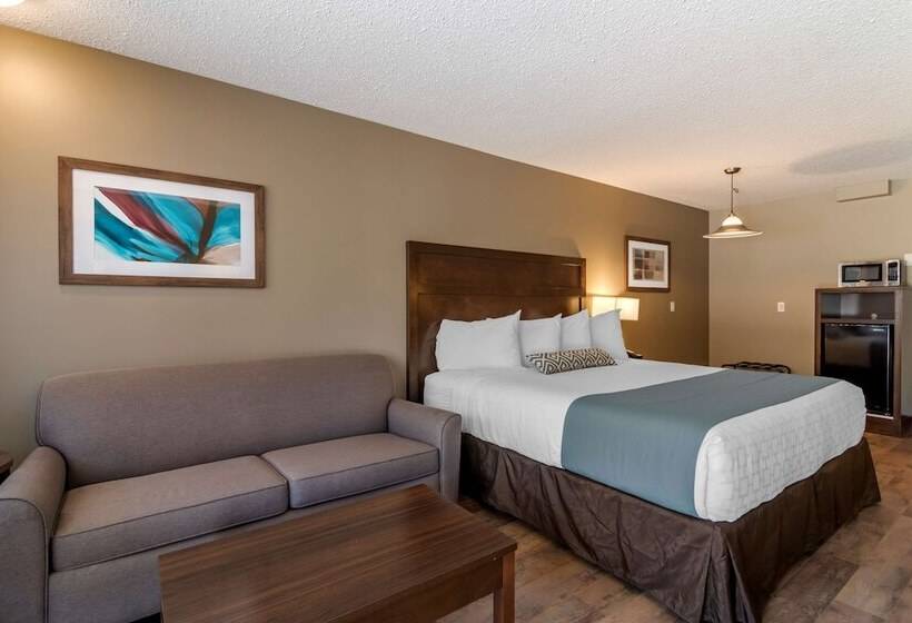 هتل Surestay Plus  By Best Western Salmon Arm