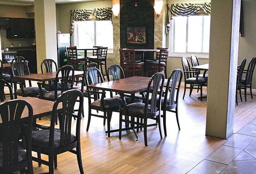 هتل The Medicine Hat Villa