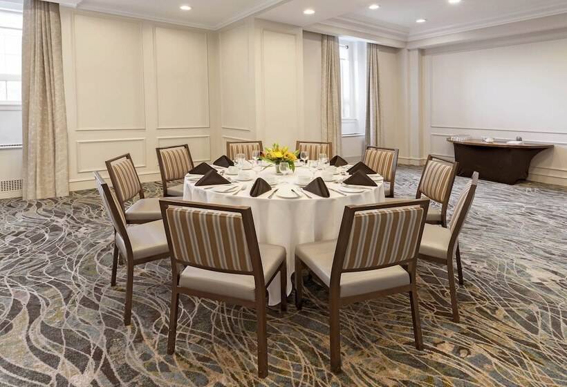 هتل The Westin Nova Scotian