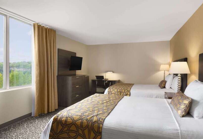 هتل Travelodge By Wyndham Niagara Falls Fallsview