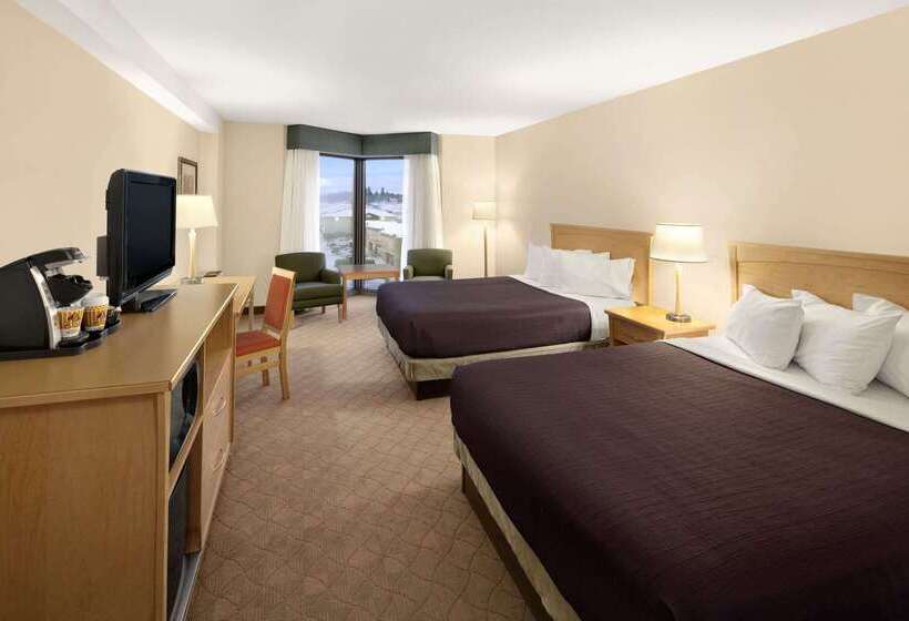 Hotel Travelodge By Wyndham Saskatoon