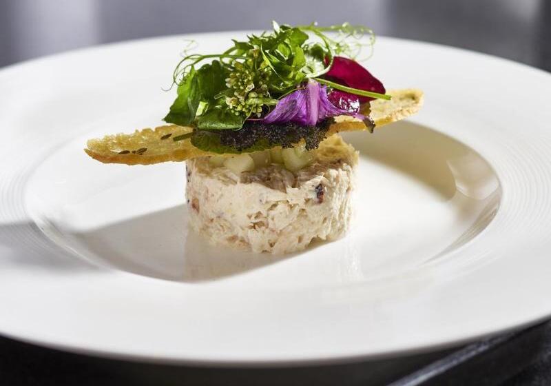 Wedgewood Hotel & Spa   Relais & Chateaux