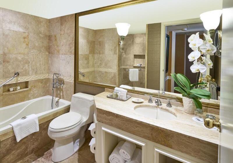 Wedgewood Hotel & Spa   Relais & Chateaux