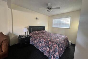 Redford Motel