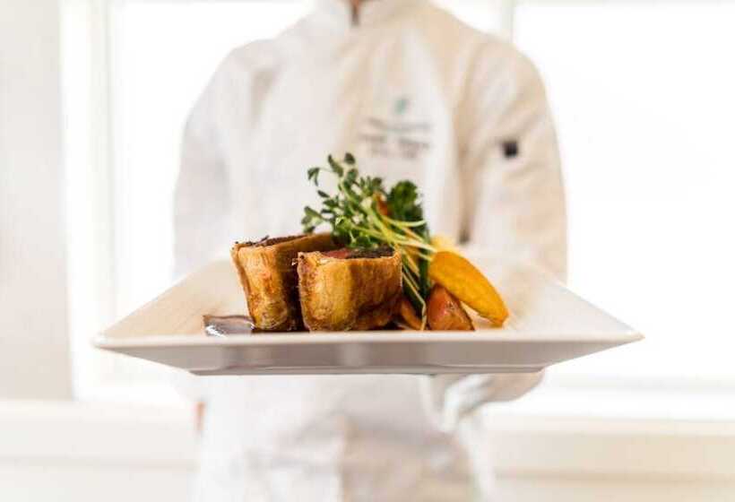 استراحتگاه Temple Gardens Hotel & Spa