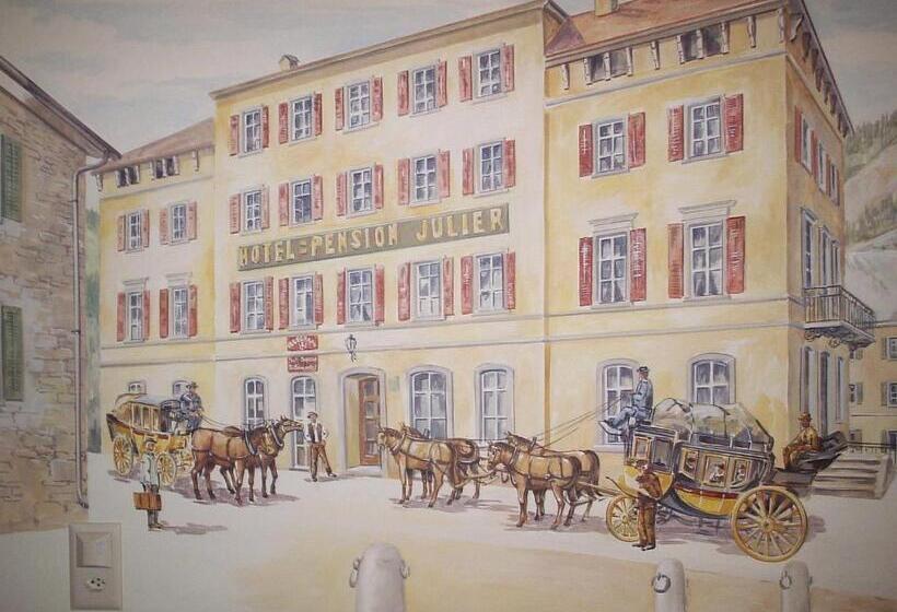 ホテル Albula & Julier