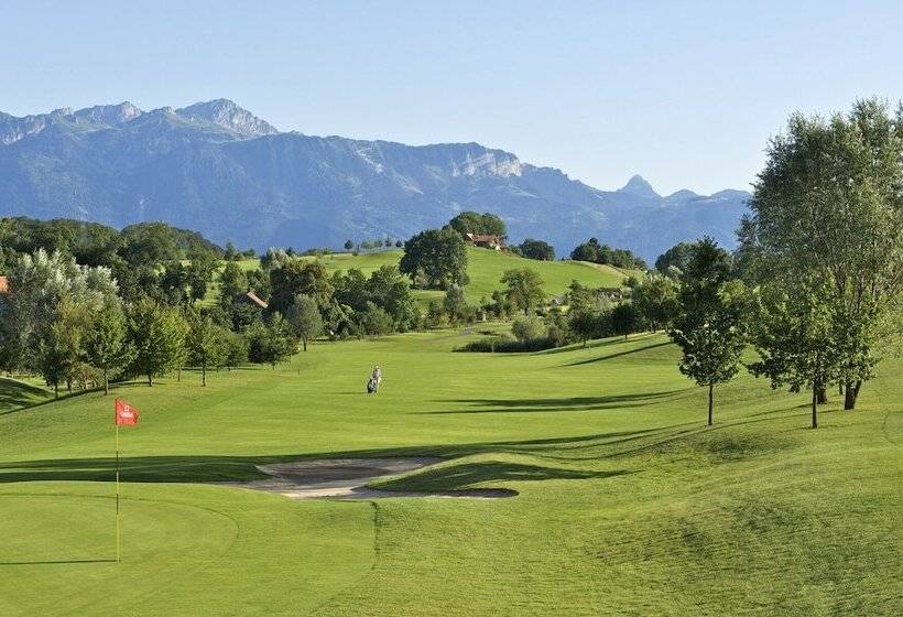 בית מלון כפרי Beaurivage Palace