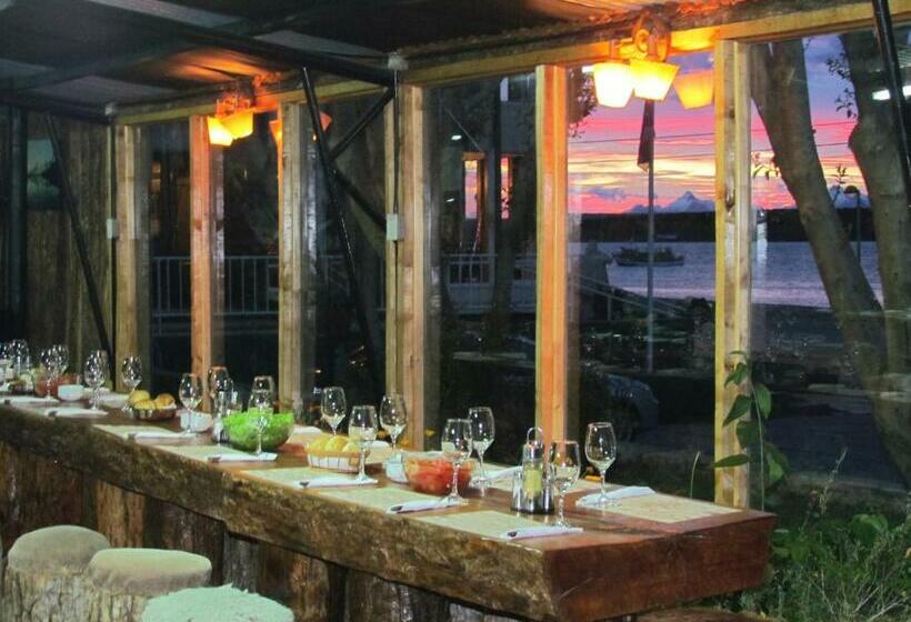 فندق Capitán Eberhard