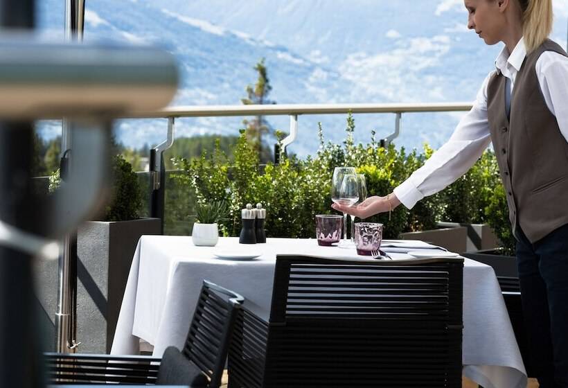 Hotel Crans Ambassador