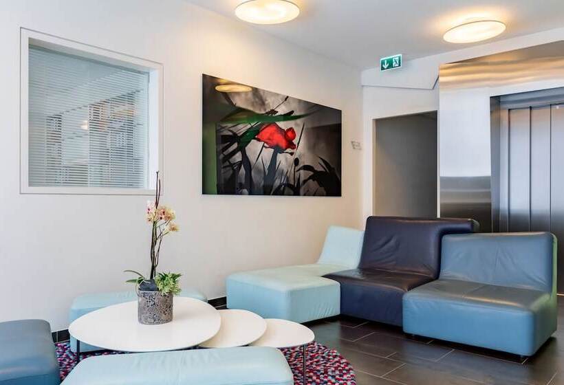 Отель Cristal Design