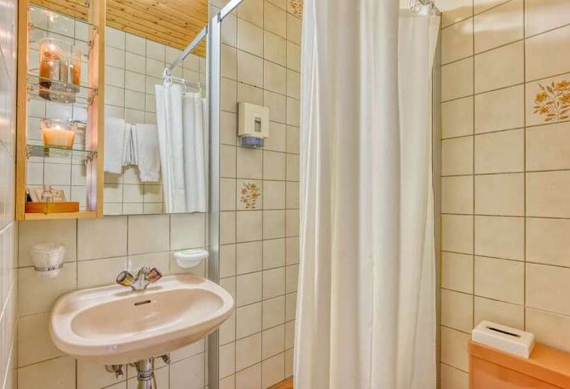 هتل Hôtel Les Sources