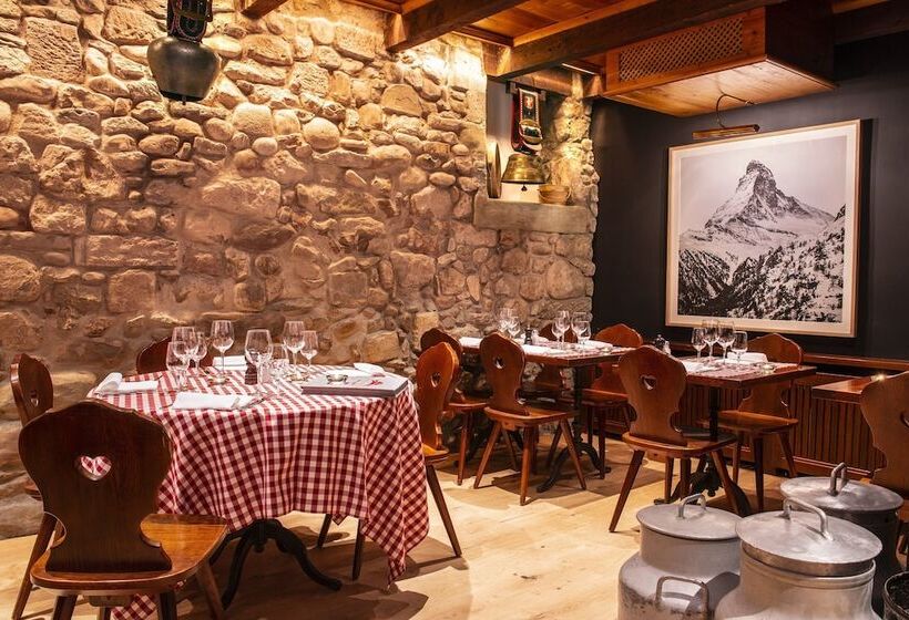 Fotos del hotel Les Armures:  32