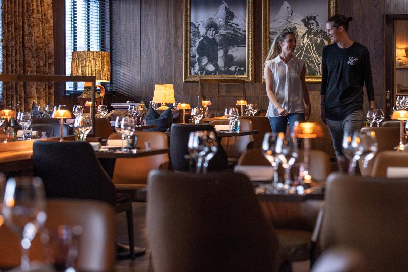 هتل Schweizerhof Zermatt   A Small Luxury