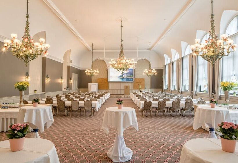 Seehotel Waldstätterhof Swiss Quality