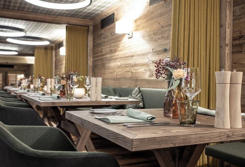 ホテル Valbella Resort