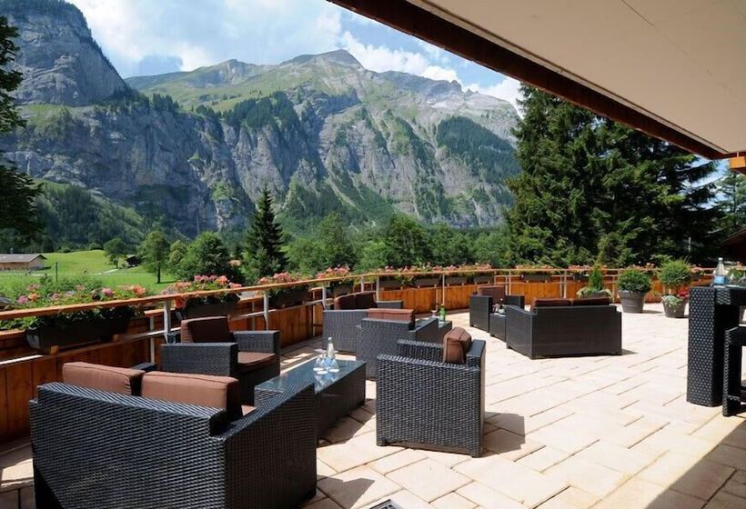 Waldhotel Doldenhorn