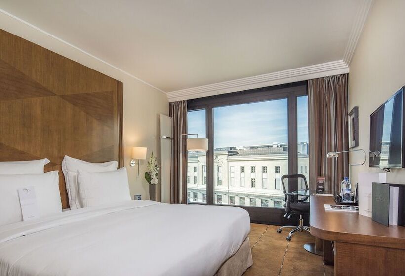 Fotos del hotel Warwick Geneva:  2
