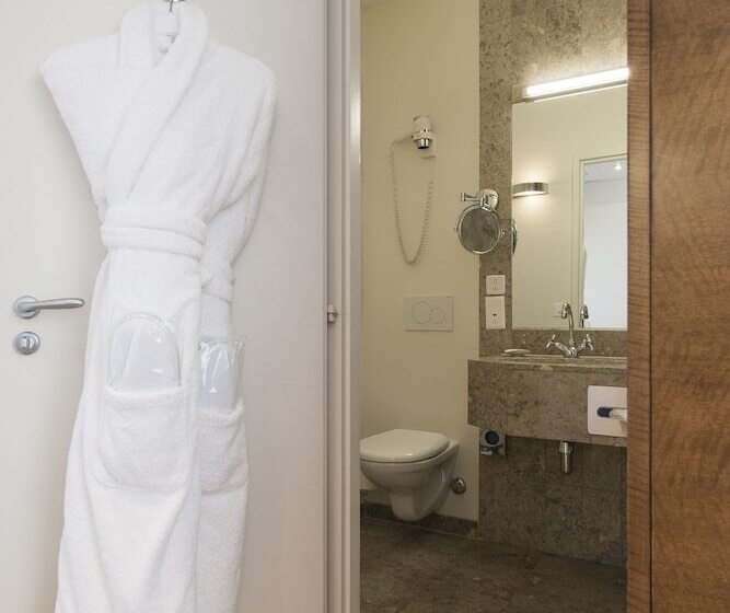 Fotos del hotel Warwick Geneva:  12
