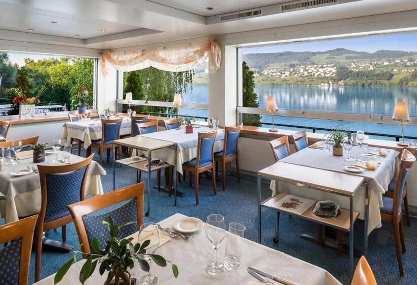 Seehotel Delphin
