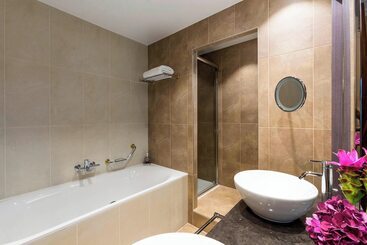 The Ritz Carlton Hotel De La Paix, Geneva