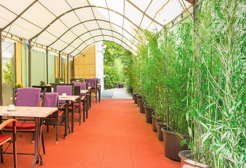 Fotos del hotel Alecsa Hotel Am Olympiastadion:  6