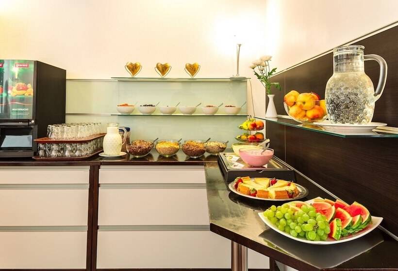 Fotos del hotel Alecsa Hotel Am Olympiastadion:  12