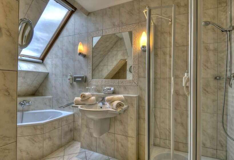 Fotos del hotel Augusta Am Kurfürstendamm:  8