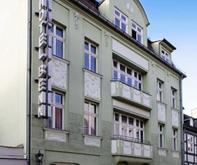 Fotos del hotel Benn:  25