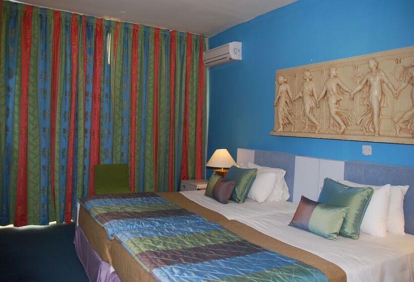 Hotell The Caravel