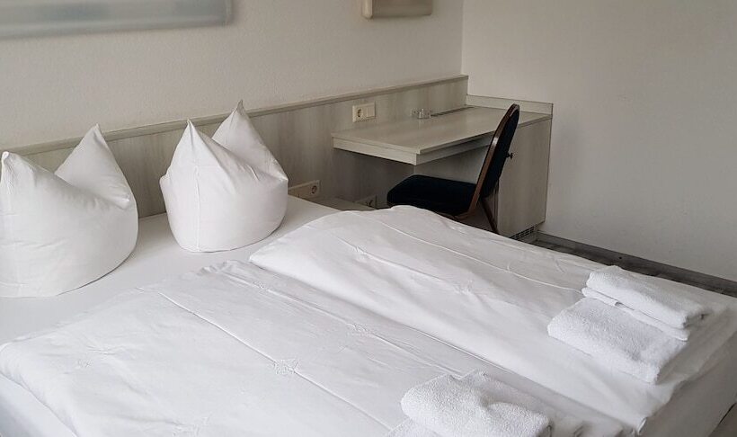 Central Hotel Tegel