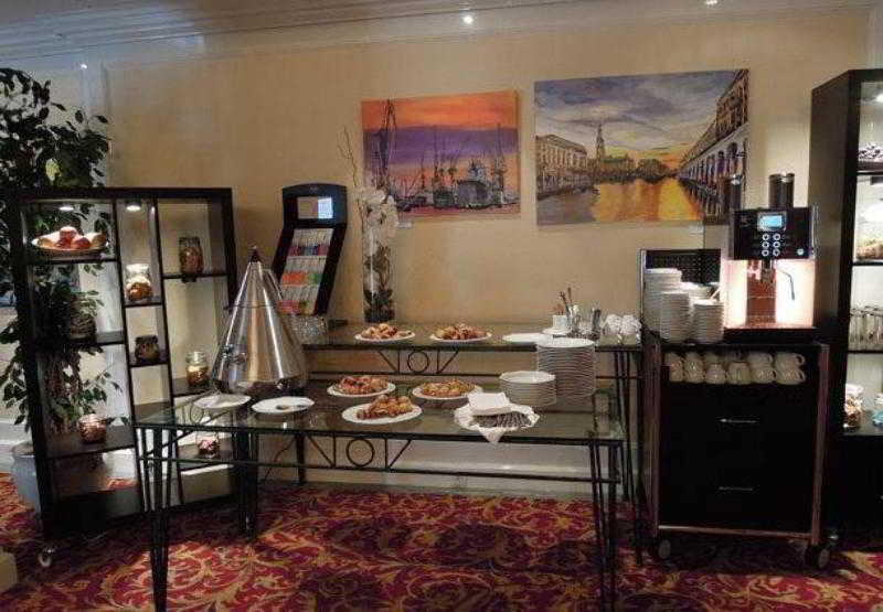 هتل Courtyard By Marriott Hamburg Airport