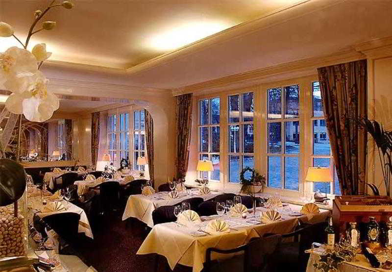 هتل Courtyard By Marriott Hamburg Airport