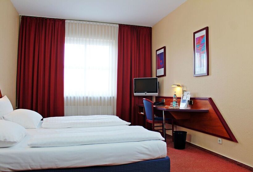 هتل Plaza Inn Berlin Charlottenburg