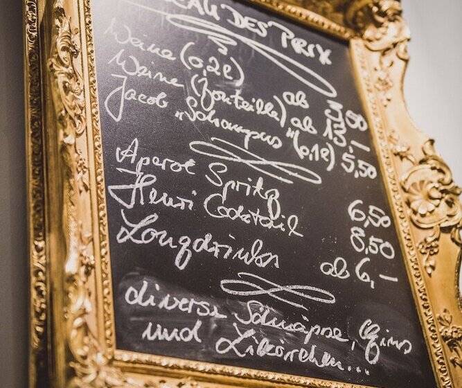 Fotos del hotel Henri  Berlin Kurfürstendamm:  17