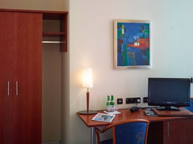 Fotos del hotel Kurfürst Am Kurfürstendamm:  7